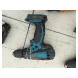 (3) Makita rotary hammer driver drills: XPH01, LXPH01, XPH12 Includes two chargers three 18V batteries