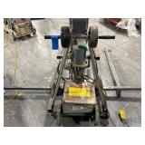 Genie Contractor Superlift, Battery powered.