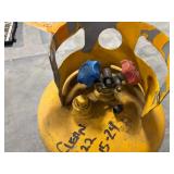 Refrigerant tank with 34lbs of refrigerant