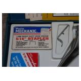 Staplers with Staples Staplers with Staples