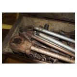 Manual Pipe Threader with Tool Box Manual Pipe Threader with Tool Box