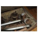 Manual Pipe Threader with Tool Box Manual Pipe Threader with Tool Box