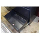 File Cabinet with Lock File Cabinet with Lock