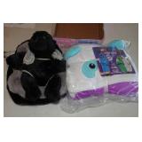 Moosh-Moosh Hooded Blanket and Plush Backpack Moosh-Moosh Hooded Blanket and Plush Backpack