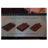 *2* Chicago Metal Slice Solutions Brownie Pans *2* Chicago Metal Slice Solutions Brownie Pans