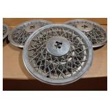 Wire Spoke Hub Caps