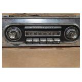 Oldsmobile Wonder Bar Factory AM Radio