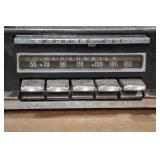 Oldsmobile Wonder Bar Factory AM Radio