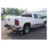 2010 GMC Sierra 1500 SLT Crew Cab Pickup Truck - 5.3L LC9 V8 2010 GMC Sierra 1500 SLT Crew Cab Pickup Truck - 5.3L LC9 V8