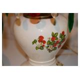 Vintage Strawberry Motif Table Lamp