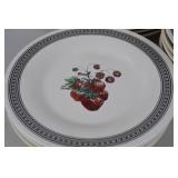 Pfaltzgraff Farmers Market Strawberry Plates and Bowls - Set of 12