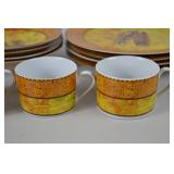 Autumn Pinecone Dinnerware Set - Plates and Cups (16 Pieces)