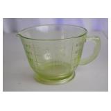 Uranium Glass Measuring Cup - 2 Cup Capacity, Glows Under UV