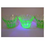 Set of 4 Vintage Uranium Glass Dessert Bowls