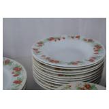 Christopher Stuart Berry Orchard Fine China Dinnerware Set