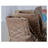 Vintage Justin Khaki Leather Boots Size 8B with Box