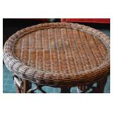 Round Wicker Rattan Patio Side Table, 20" x 23"