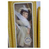 Effanbee Doll Collection - 5 Boxed Dolls in Vintage Costumes