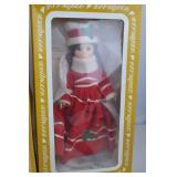 Effanbee Doll Collection - 5 Boxed Dolls in Vintage Costumes