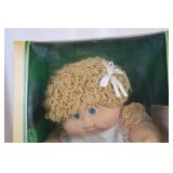 Cabbage Patch Kids Doll in Box with Adoption Papers - Jesmar Spain, 1984