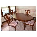 Traditional Cherry Dining Table with 4 Upholstered Chairs
