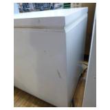 Amana Chest Freezer