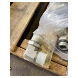 Bag of SMA16 Hydraulic Fittings with Mixed Components