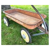 Vintage Super Valu-Flyer Metal Pull Wagon