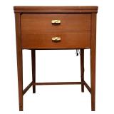 BR2 - White De Luxe Automatic Model 674 Sewing Machine with Vintage Table and Accessories