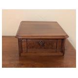 MB - Antique Wooden Chest of Drawers / Antique Eastlake Gentlemen’s Dresser