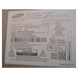MB - Samsung 40-Inch LED TV Model UN40J5200AF with Stand