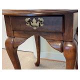 MB - Vintage Solid Wood Oval End Table with Queen Anne Legs and Drawer
