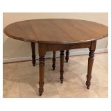 LR - Vintage Drop Leaf Dining Table with Six Additional Leaves