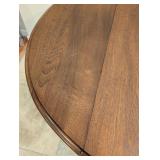 LR - Vintage Drop Leaf Dining Table with Six Additional Leaves