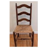 LR - Vintage Ladder Back Wood Chair with Woven Seat