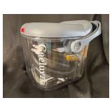 Gaeluvzia Cold Therapy Machine with Accessories and Manual