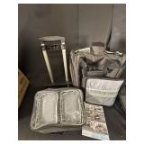 Yusfa Rolling Tote Bag Set with Donama Memory Foam Pillow