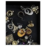 Large Assorted Vintage and Costume Single Earring & Jewelry Lot