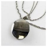 Basic Metal Floral Locket Necklace