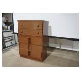 Wooden 5 Drawer Dresser