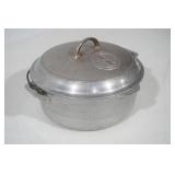 Vintage Griswold Cast Aluminum Dutch Oven