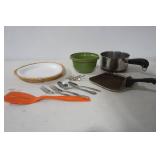 Kitchenware/Camping Supplies