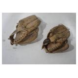 Vintage Baseball Gloves (2ct)