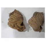 Vintage Baseball Gloves (2ct)