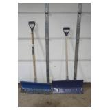 (2ct) Snow Shovels