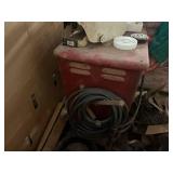 Larquette Farm Welder w/Helmet-Untested
