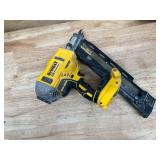DEWALT - Lot of 2 - Framing Nailer and Circular Saw(Non Working)