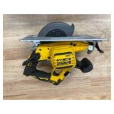 DEWALT - Lot of 2 - Framing Nailer and Circular Saw(Non Working)