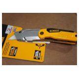 *2* DeWalt Folding Retractable Knife
