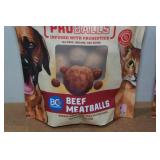 Boss Dog/Cat Freeze Dried Treats - Beef Meatballs